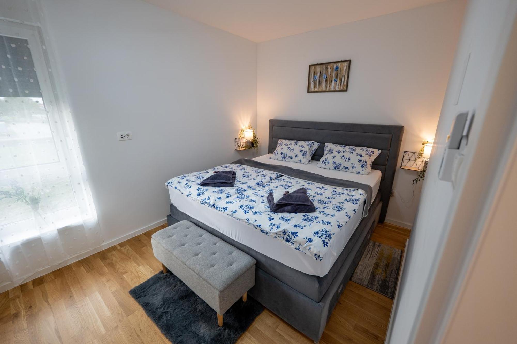 Apartment Nebo Ðurđevac Kültér fotó