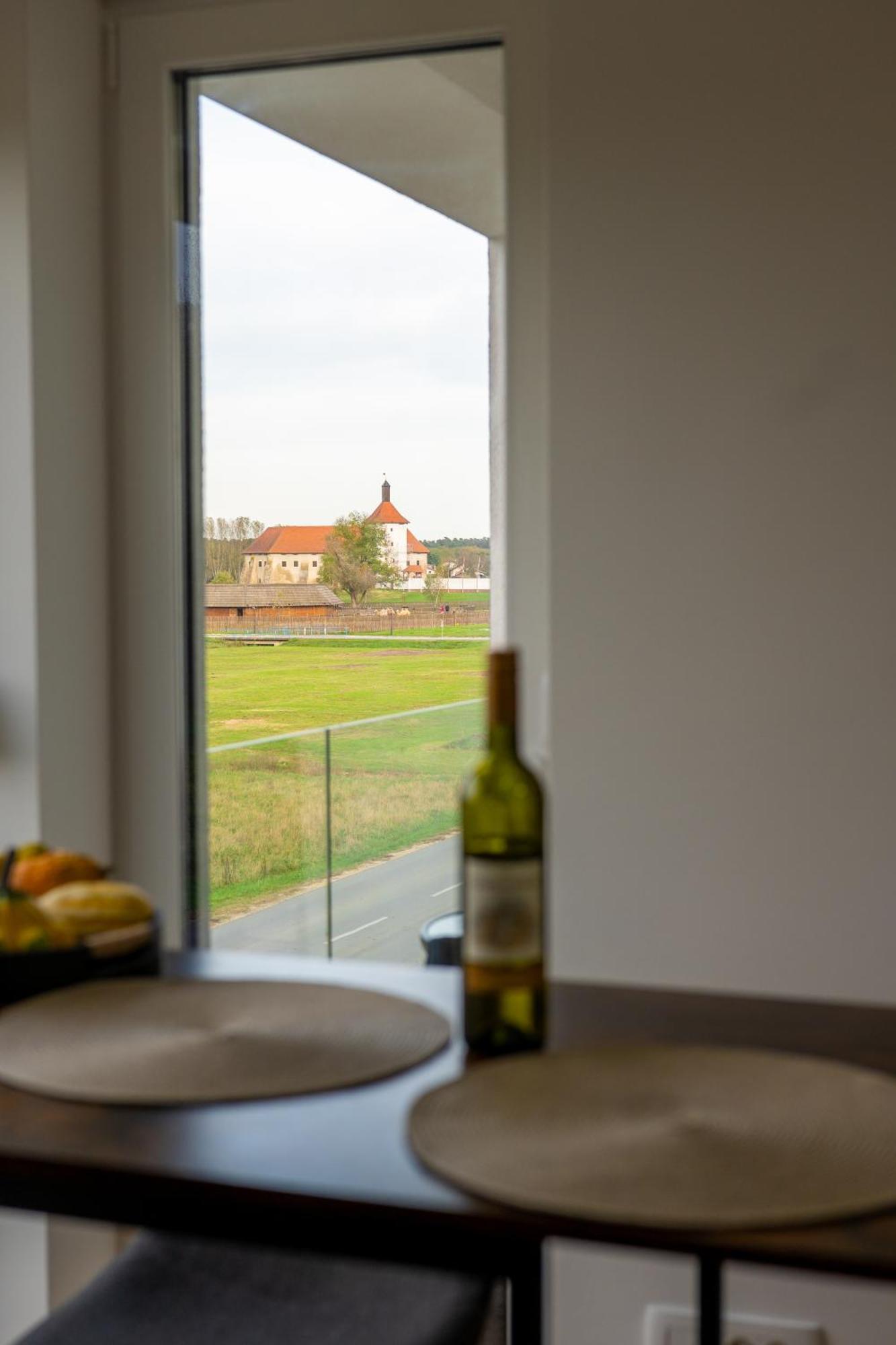 Apartment Nebo Ðurđevac Kültér fotó
